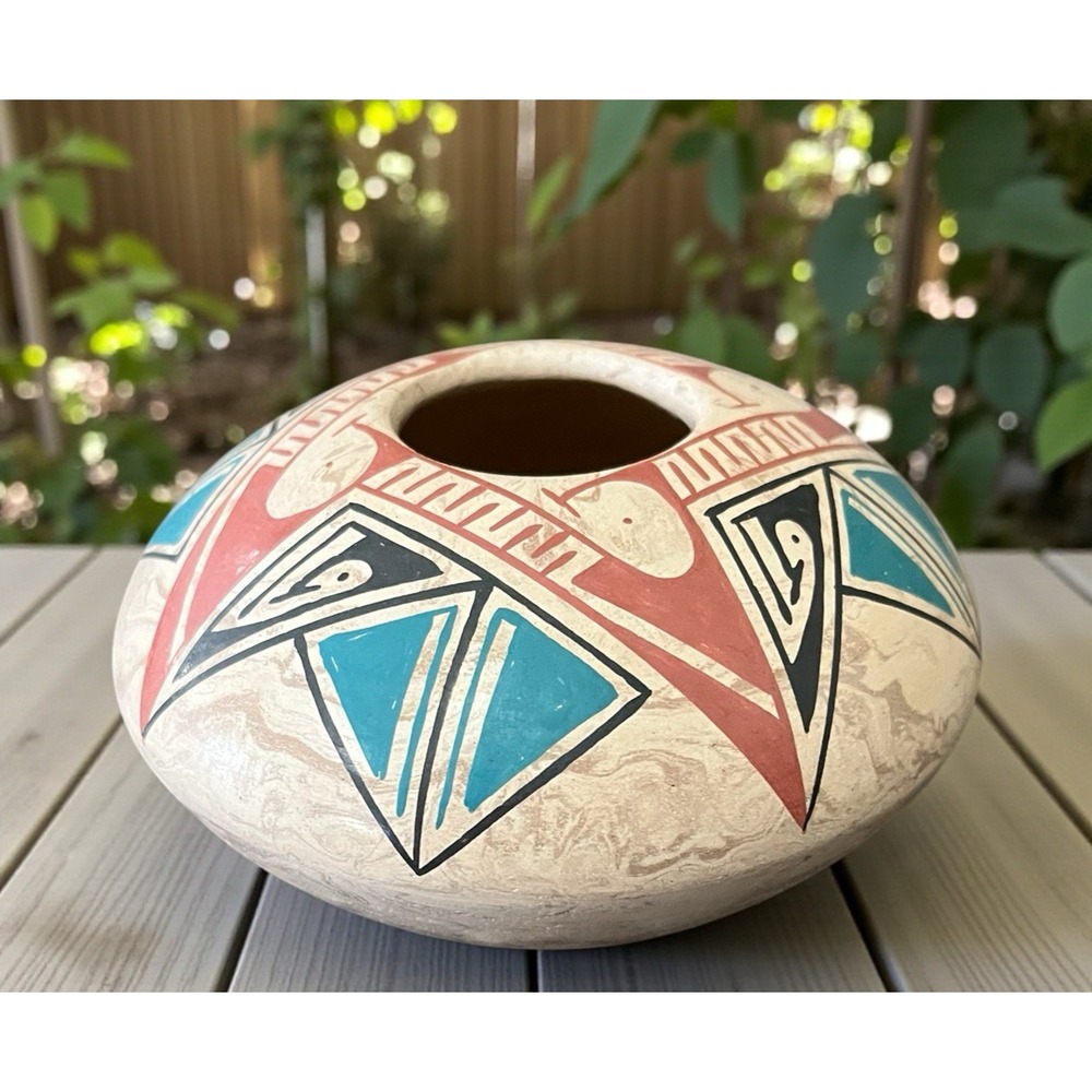 Mata Ortiz Pottery Seed Pot Sylvia Rodriguez Mixed Clay Paquime Fine Art Mexican
